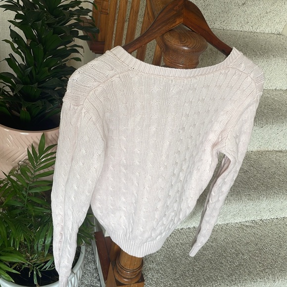 Brandy Melville Pale Pink Cable knit Sweater - Picture 4 of 10